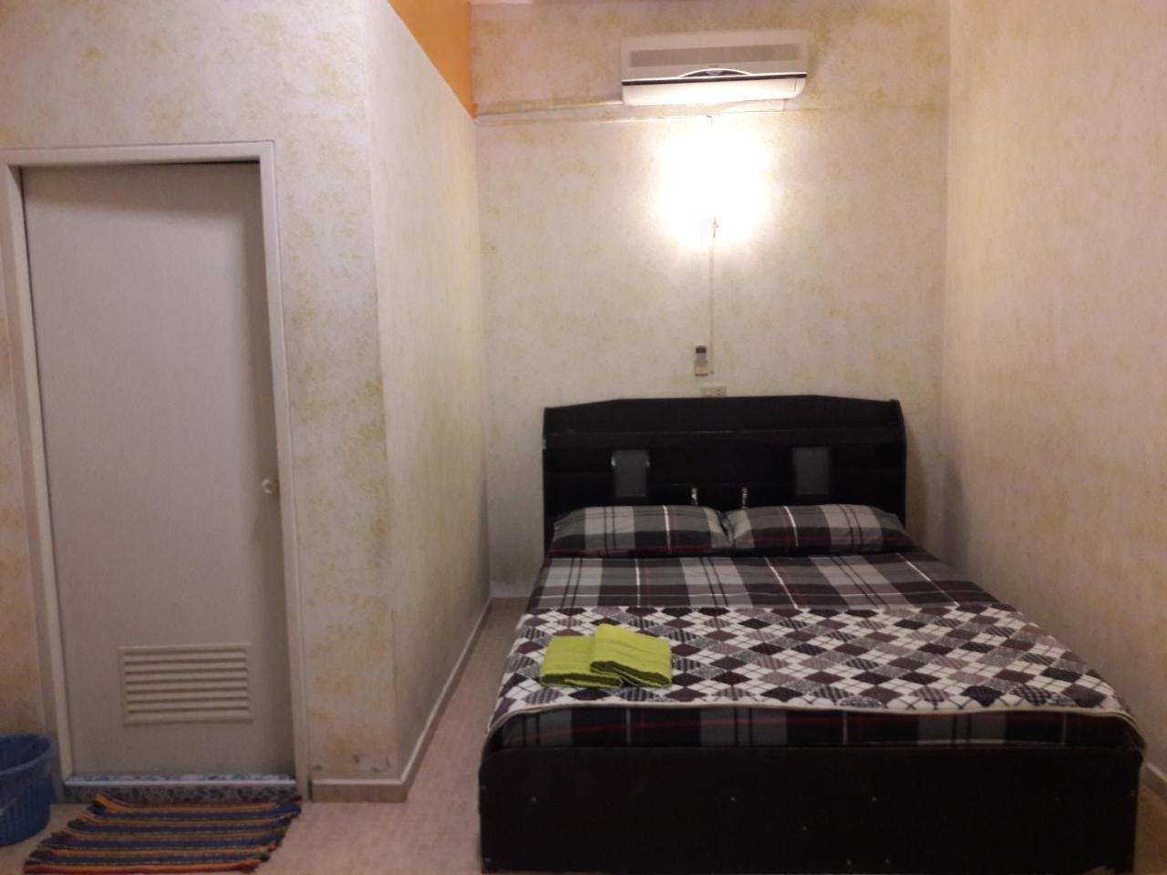 Jp Hometel Krabi Bagian luar foto